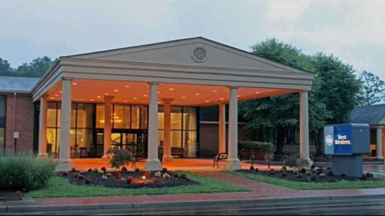Best Western Williamsburg Historic District Eksteriør bilde